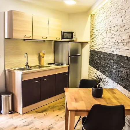 Olive Garden Apartment Molunat Extérieur photo